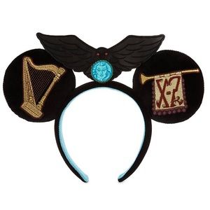 Madame Leota Haunted Mansion 50th LE Mouse Ears